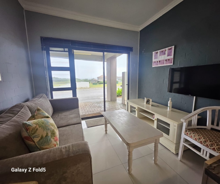 To Let  Bedroom Property for Rent in Winterstrand Eastern Cape